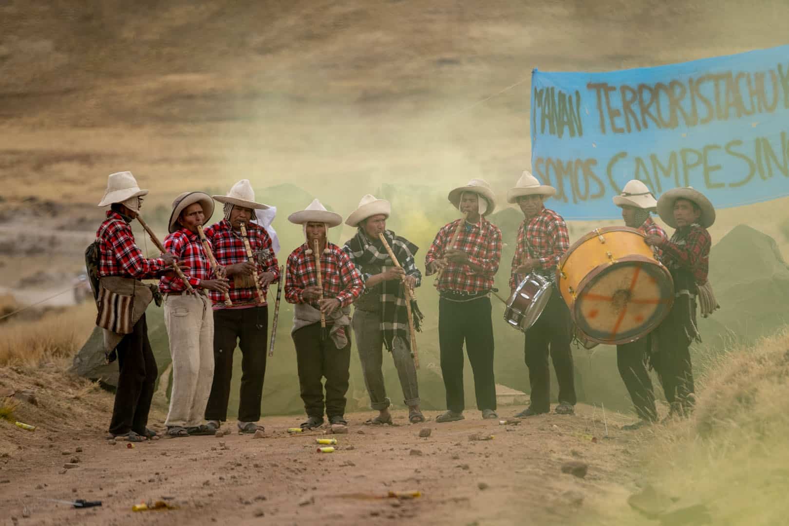 13_goldbard_FELA_piedras